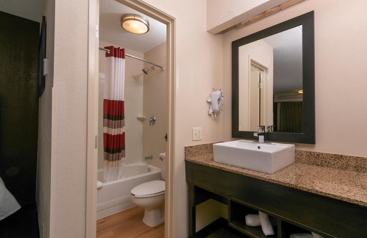 Red Roof Inn Plus+ Baltimore - Washington Dc/Bwi South Hanover Exterior foto